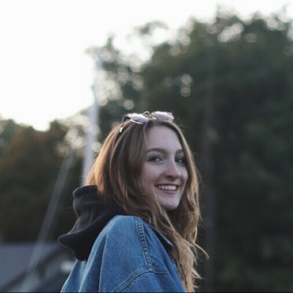 Meet your Posher, Julia